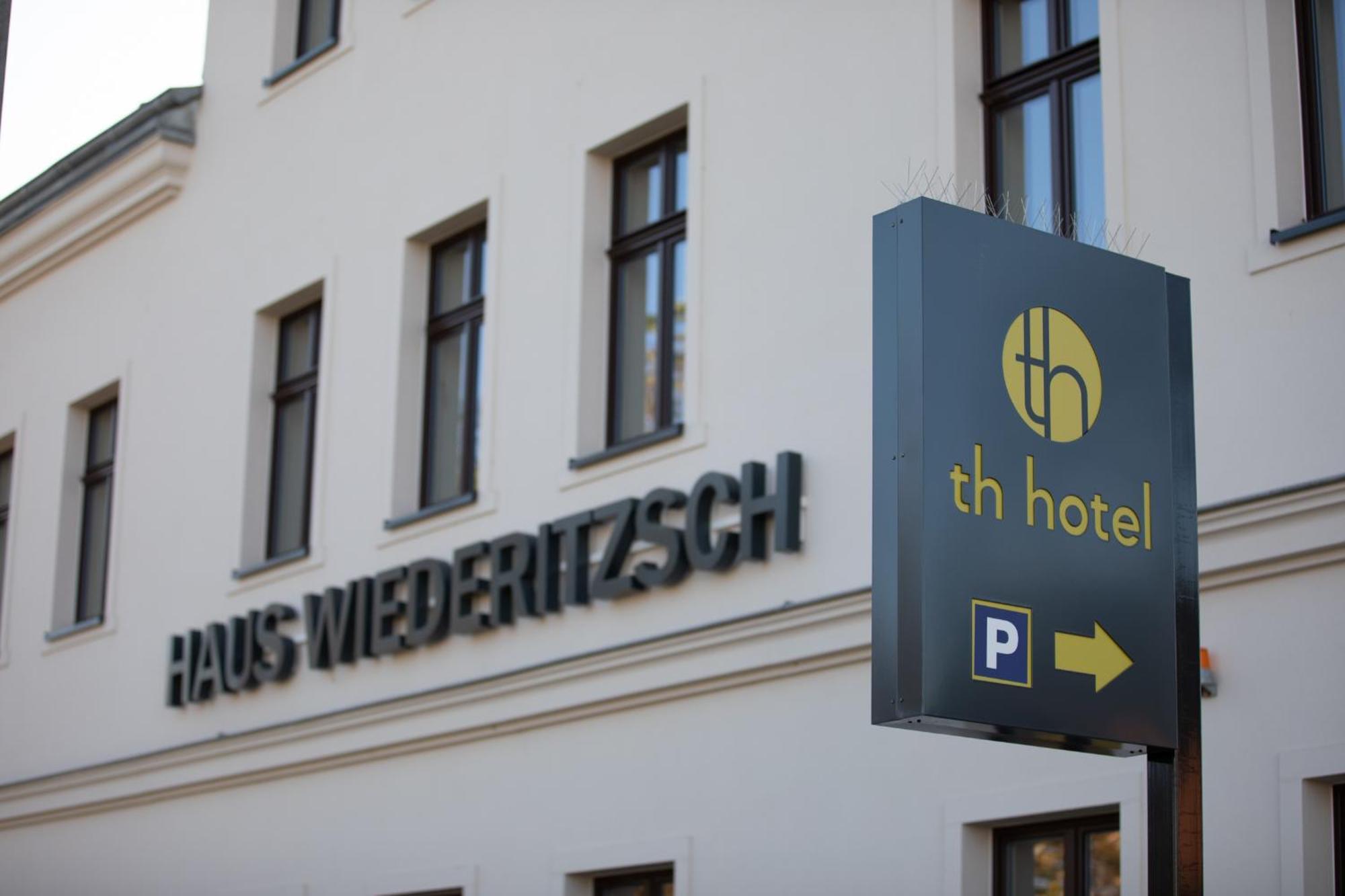 Th Hotel Leipzig Messe エクステリア 写真